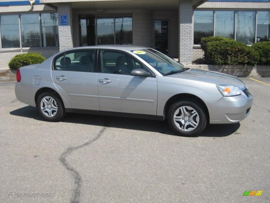 2007 Malibu LS Sedan - Silverstone Metallic / Titanium Gray photo #6