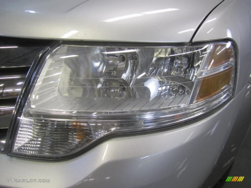 2009 Taurus X SEL AWD - Brilliant Silver Metallic / Medium Light Stone photo #4