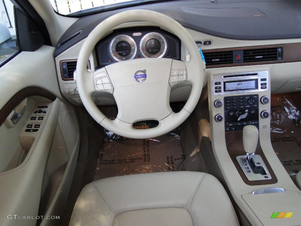2008 Volvo S80 T6 AWD Sandstone Beige Dashboard Photo #48945478
