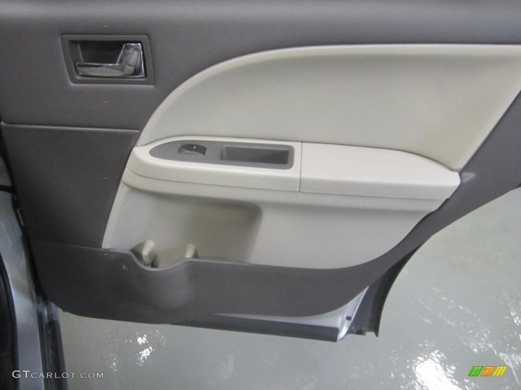 2009 Taurus X SEL AWD - Brilliant Silver Metallic / Medium Light Stone photo #23