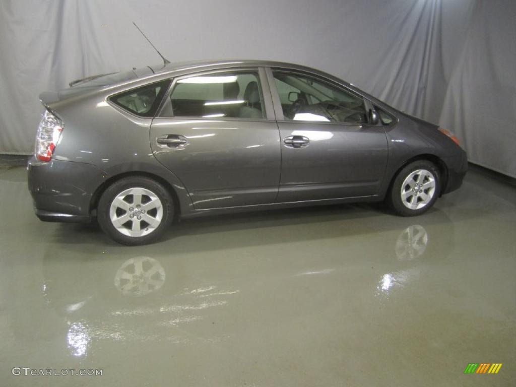 2008 Prius Hybrid - Magnetic Gray Metallic / Gray photo #11