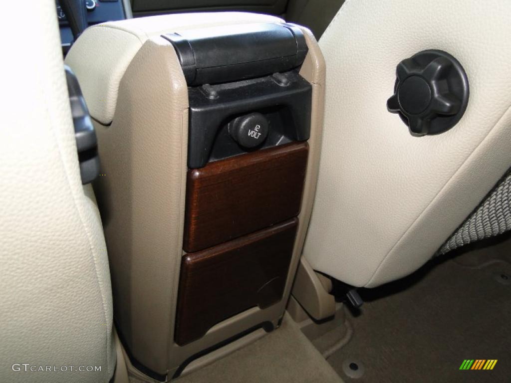 Taupe Interior 2007 Volvo XC90 3.2 AWD Photo #48948872