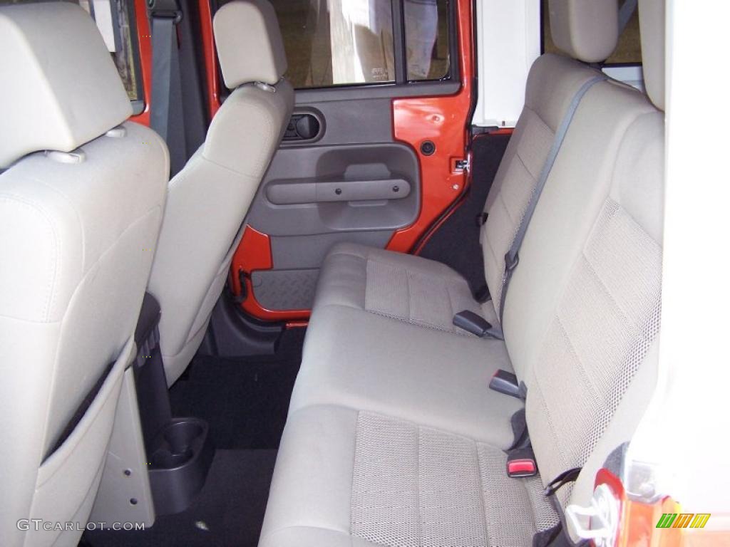 Dark Khaki/Medium Khaki Interior 2009 Jeep Wrangler Unlimited Sahara 4x4 Photo #48950911