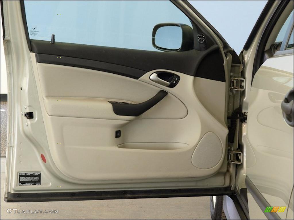 2005 Saab 9-3 Linear Sport Sedan Parchment Door Panel Photo #48951253