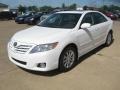 2011 Super White Toyota Camry XLE  photo #3