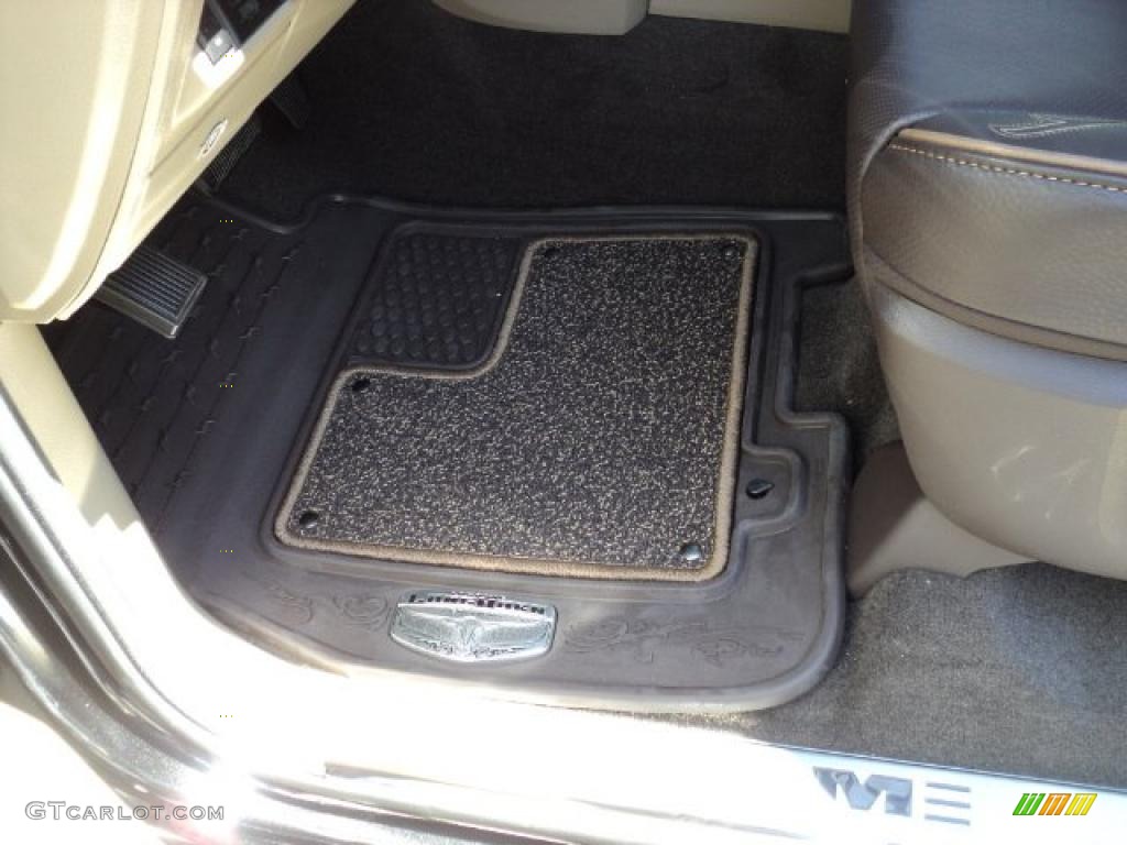 2011 Ram 1500 Laramie Longhorn Crew Cab 4x4 - Brilliant Black Crystal Pearl / Light Pebble Beige/Bark Brown photo #10