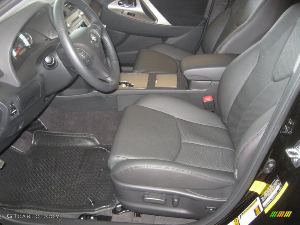 Dark Charcoal Interior 2011 Toyota Camry SE Photo #48953924