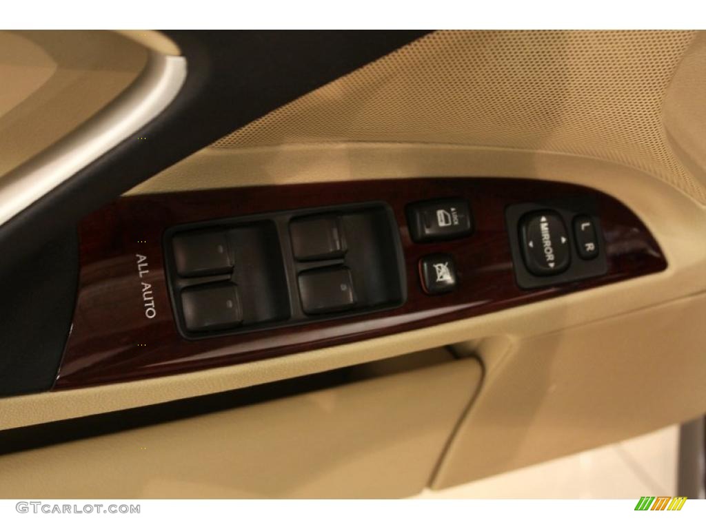 2007 IS 250 AWD - Black Sapphire Pearl / Cashmere photo #6