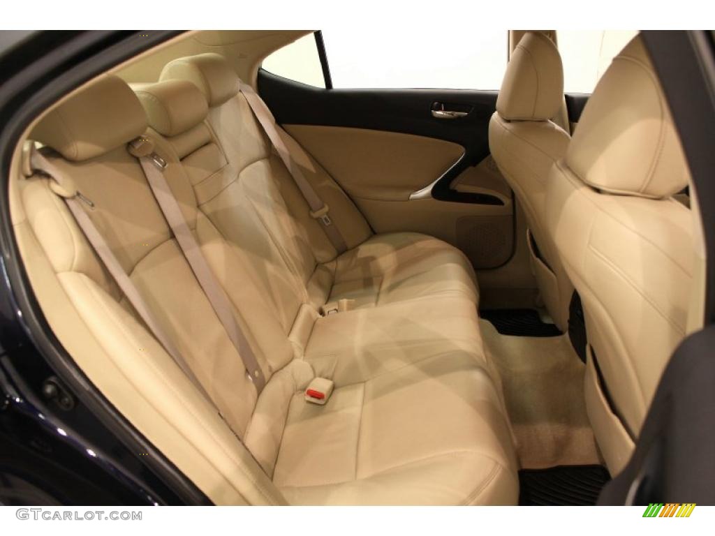 2007 IS 250 AWD - Black Sapphire Pearl / Cashmere photo #17