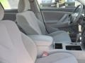Super White - Camry LE Photo No. 16