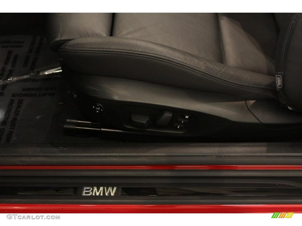 2010 1 Series 128i Convertible - Crimson Red / Black Boston Leather photo #7