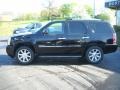 Onyx Black - Yukon Denali AWD Photo No. 6