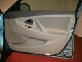 Aloe Green Metallic - Camry LE Photo No. 20