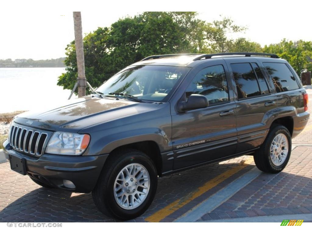 2002 Grand Cherokee Limited 4x4 - Graphite Metallic / Dark Slate Gray photo #1