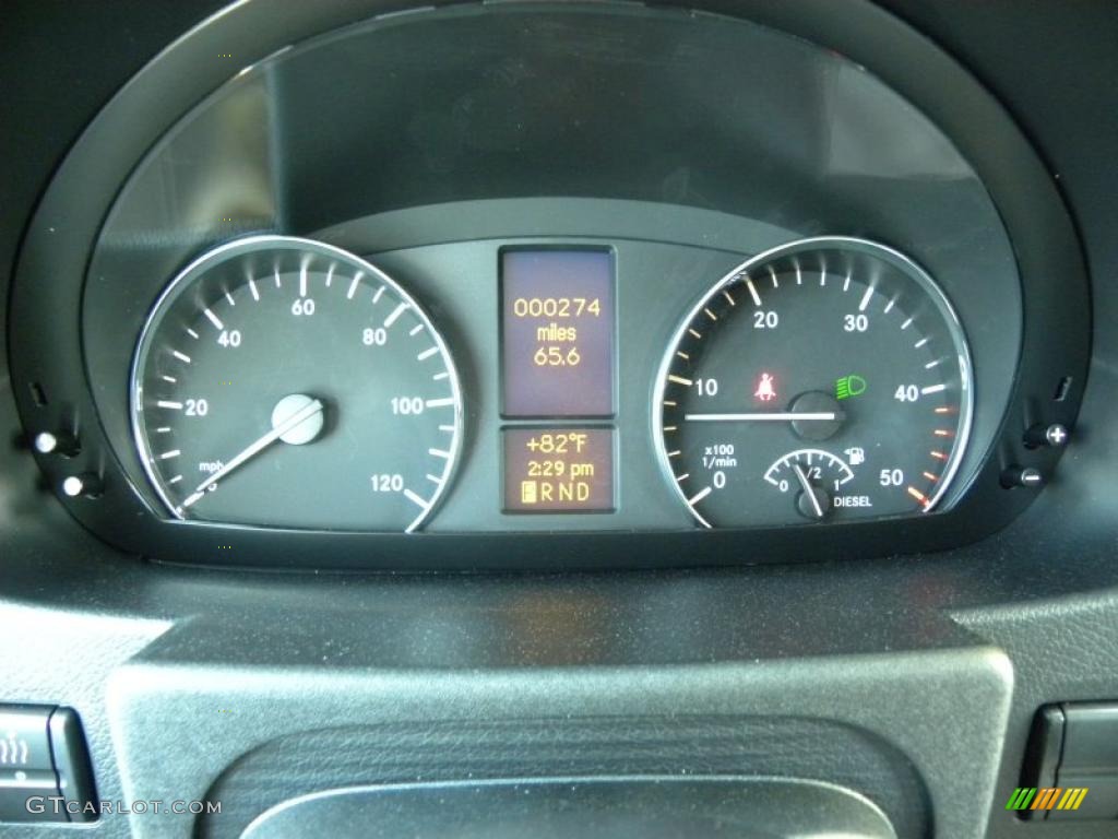 2011 MercedesBenz Sprinter 2500 Passenger Van Gauges Photos