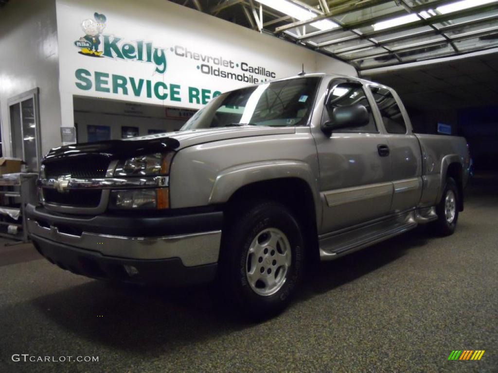 2003 Silverado 1500 Extended Cab 4x4 - Light Pewter Metallic / Medium Gray photo #3