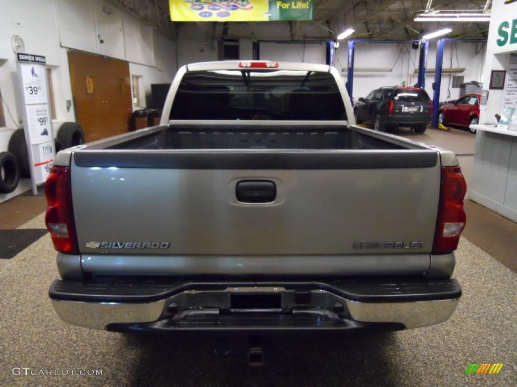 2003 Silverado 1500 Extended Cab 4x4 - Light Pewter Metallic / Medium Gray photo #5