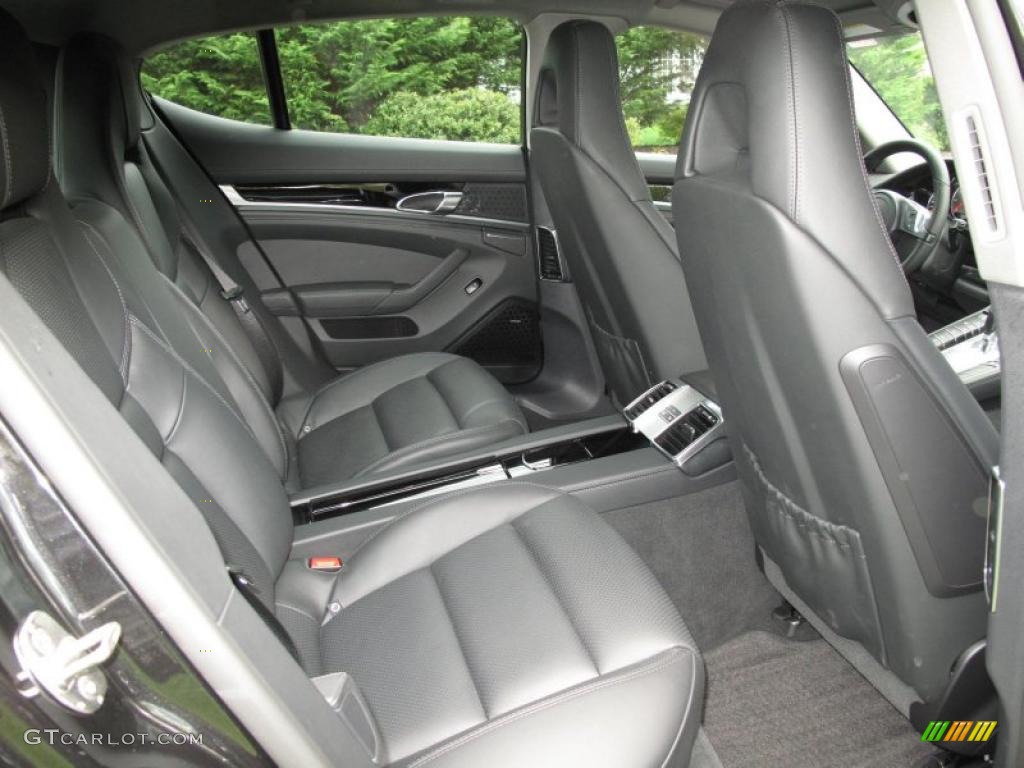 Black Interior 2010 Porsche Panamera 4S Photo #48966140