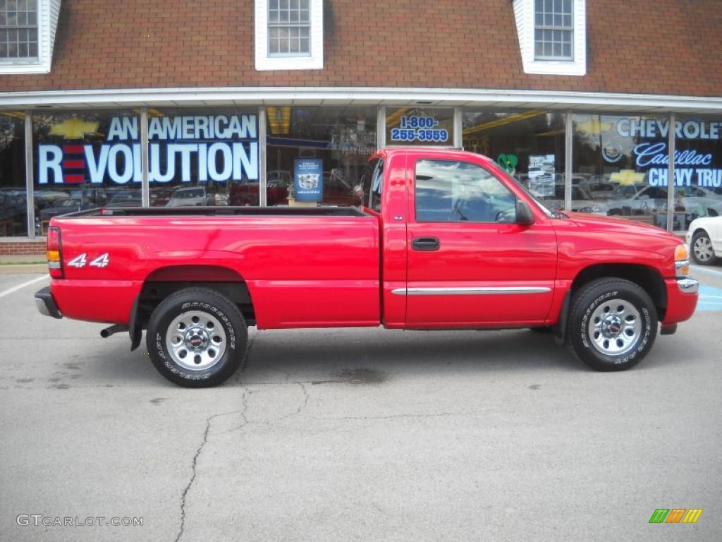 2006 Sierra 1500 SL Regular Cab 4x4 - Fire Red / Dark Pewter photo #2