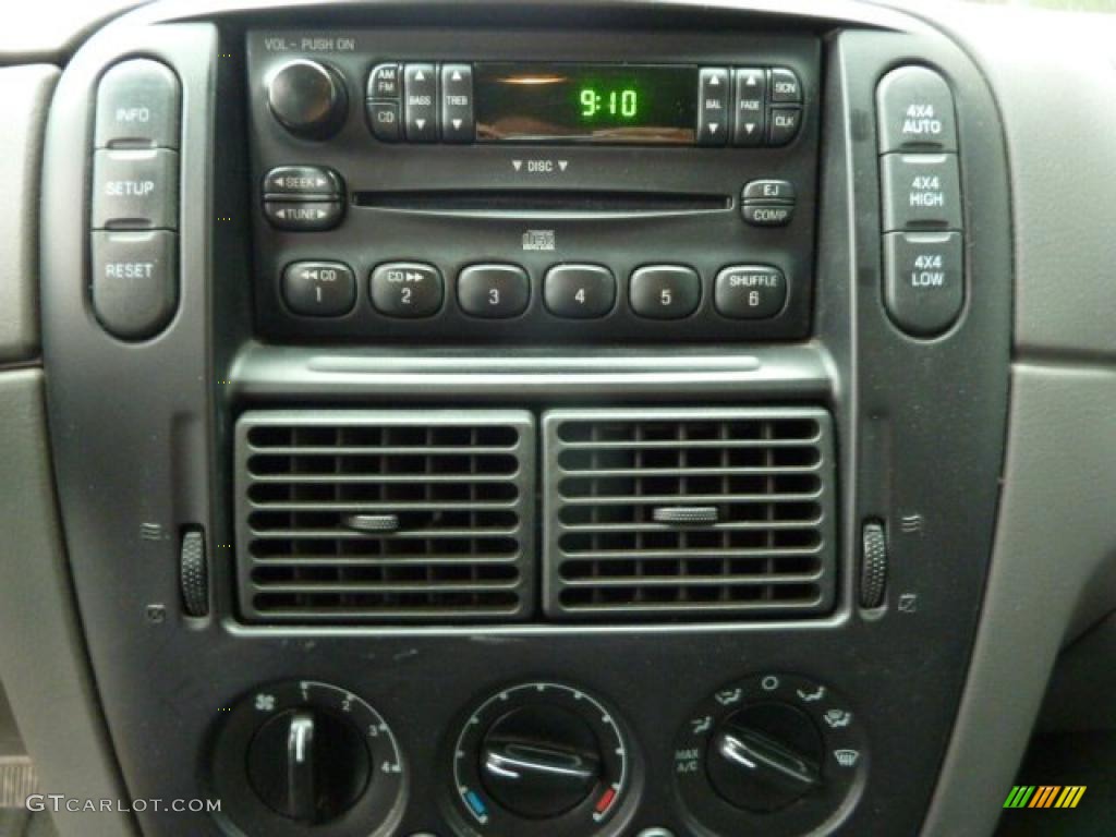 2005 Explorer XLS 4x4 - Mineral Grey Metallic / Graphite photo #14