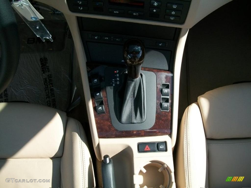 2006 3 Series 330i Convertible - Jet Black / Sand photo #19