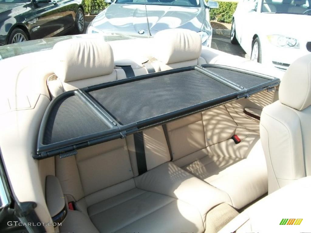 2006 3 Series 330i Convertible - Jet Black / Sand photo #23