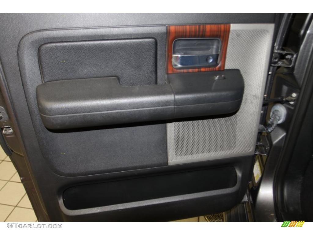 2006 Lincoln Mark LT SuperCrew 4x4 Dove Grey Door Panel Photo #48970295