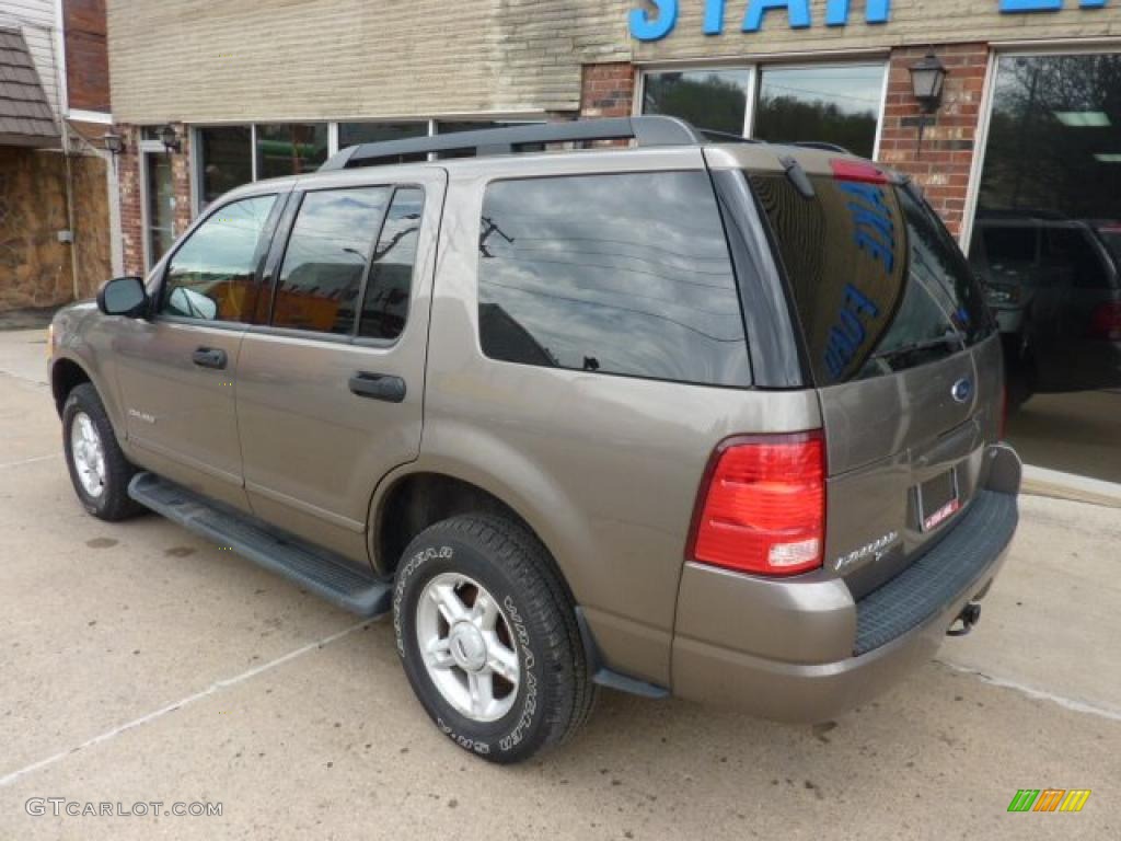 2005 Explorer XLT 4x4 - Mineral Grey Metallic / Graphite photo #2