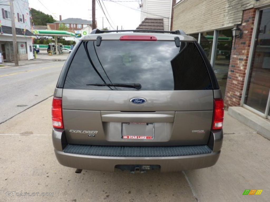 2005 Explorer XLT 4x4 - Mineral Grey Metallic / Graphite photo #3