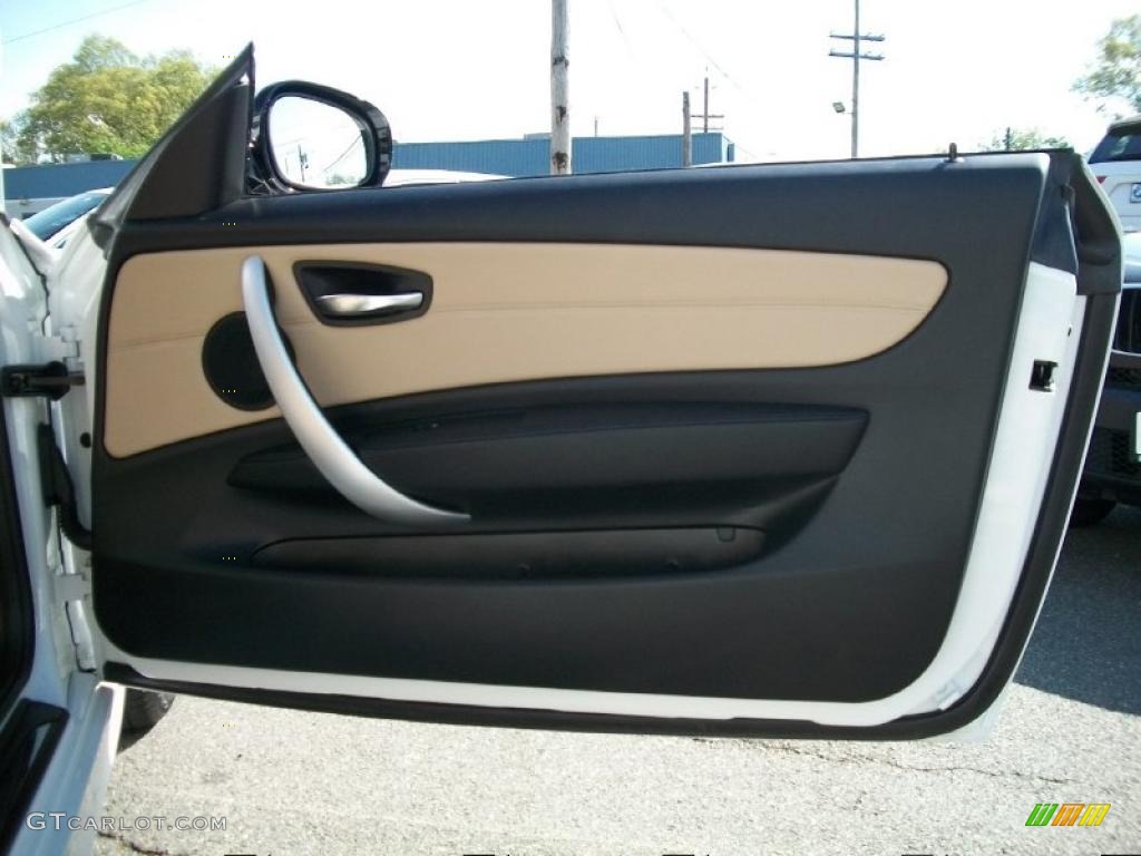 2011 BMW 1 Series 128i Coupe Savanna Beige Door Panel Photo #48972749
