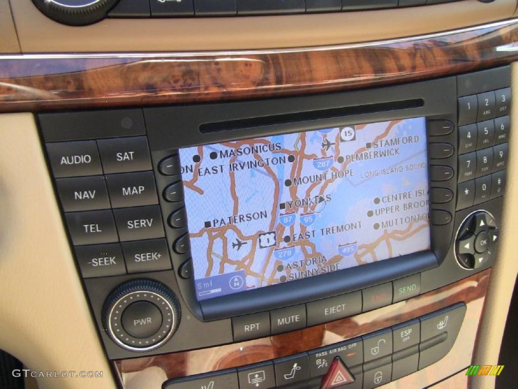 2008 Mercedes-Benz E 350 4Matic Sedan Navigation Photo #48976254