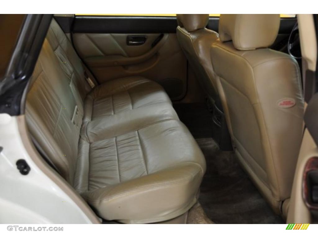 2000 Outback Limited Wagon - White Birch / Beige photo #16
