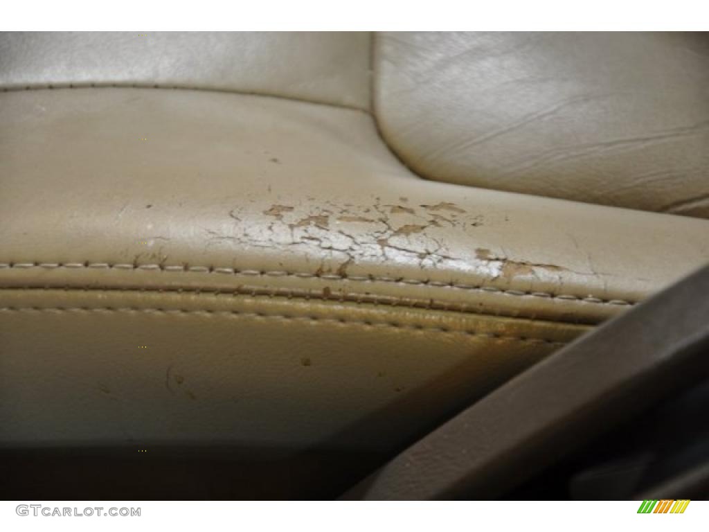 2000 Outback Limited Wagon - White Birch / Beige photo #33