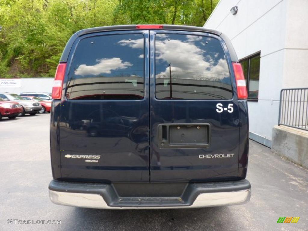 2006 Express LS 3500 Extended Passenger van - Dark Blue Metallic / Medium Dark Pewter photo #3