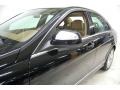 Black - C 300 Luxury Photo No. 11