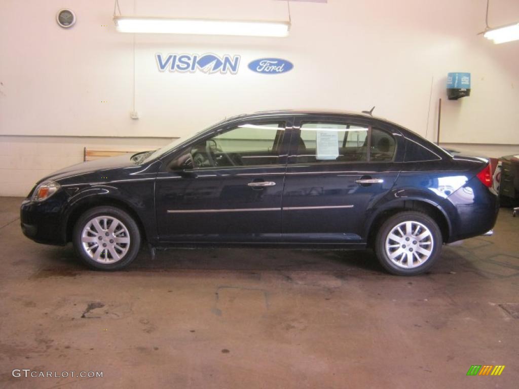 2010 Cobalt LT Sedan - Imperial Blue Metallic / Gray photo #13