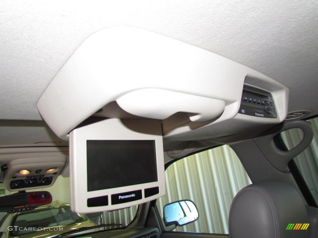 2006 Tahoe LT - Silver Birch Metallic / Gray/Dark Charcoal photo #18