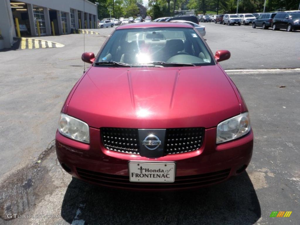 2005 Sentra 1.8 S - Inferno Red / Taupe photo #8