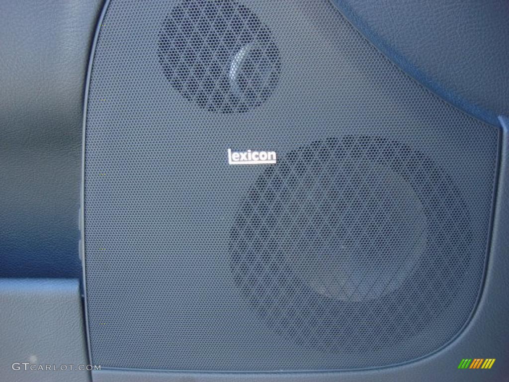 2009 Genesis 4.6 Sedan - Platinum Metallic / Black photo #13