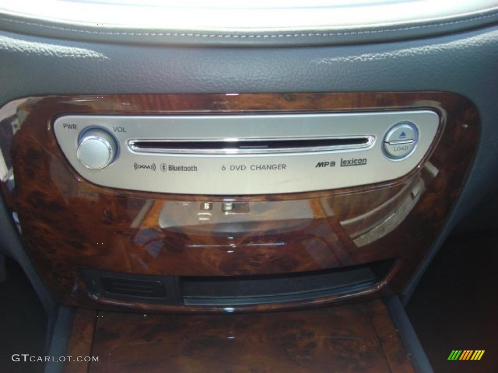 2009 Genesis 4.6 Sedan - Platinum Metallic / Black photo #19