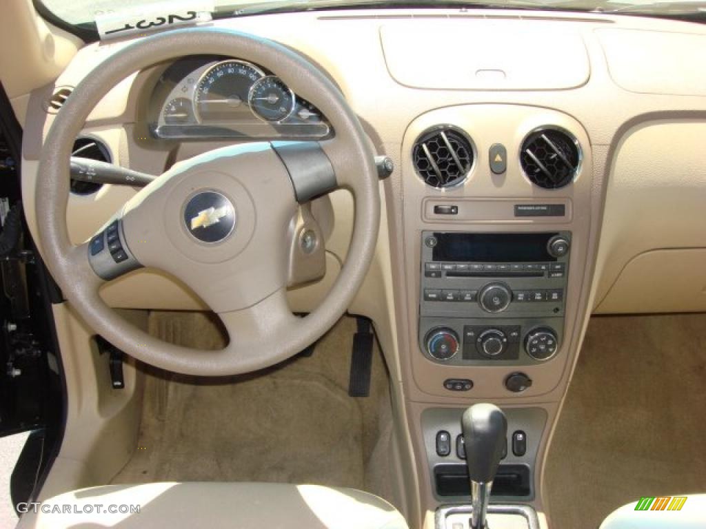 2008 Chevrolet HHR LT Cashmere Beige Dashboard Photo #48982191