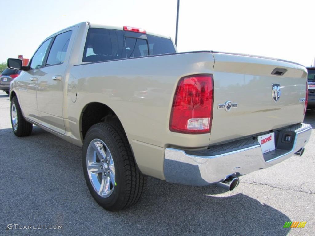 2011 Ram 1500 Lone Star Crew Cab 4x4 - White Gold / Dark Slate Gray/Medium Graystone photo #5