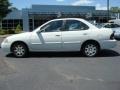 Avalanche White - Sentra GXE Photo No. 3