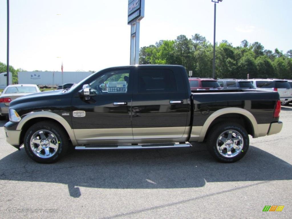 2011 Ram 1500 Laramie Longhorn Crew Cab 4x4 - Brilliant Black Crystal Pearl / Dark Slate Gray/Russet Brown photo #4