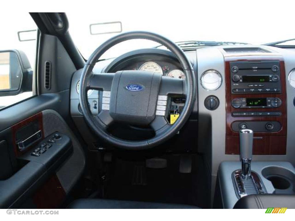 2006 F150 Lariat SuperCrew 4x4 - Black / Black photo #20