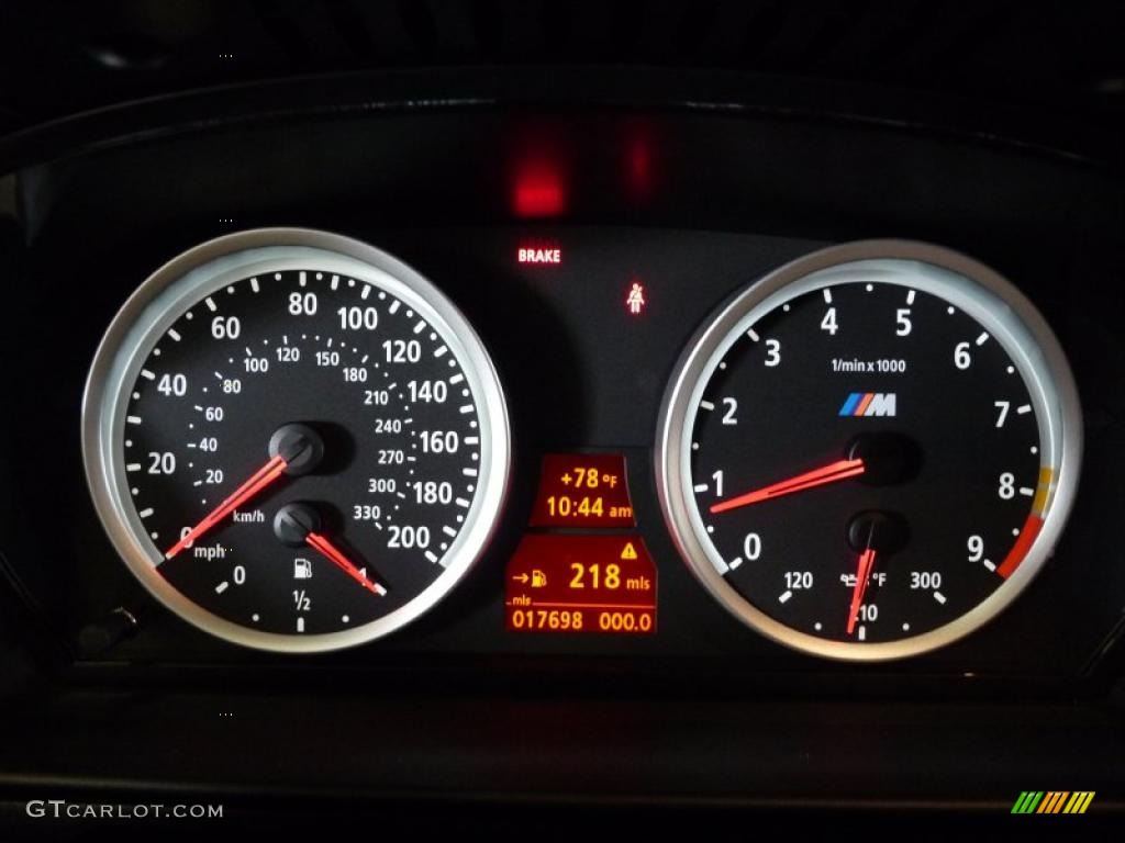 2007 BMW M5 Sedan Gauges Photo #48985376