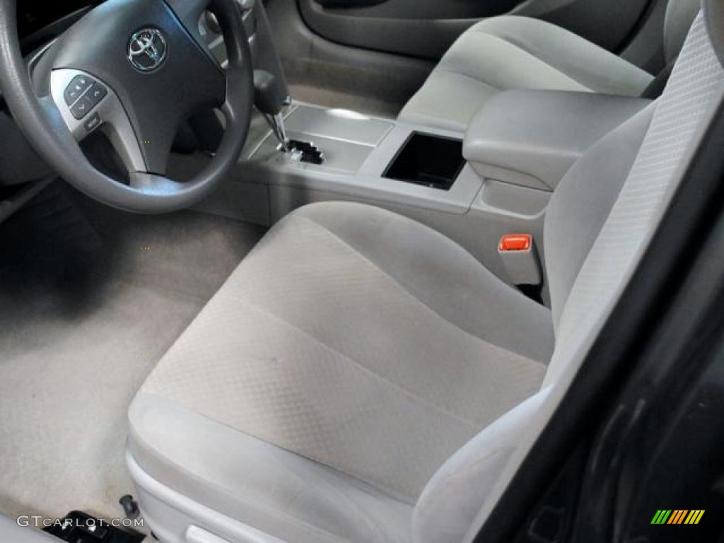 2009 Camry LE V6 - Magnetic Gray Metallic / Ash photo #12