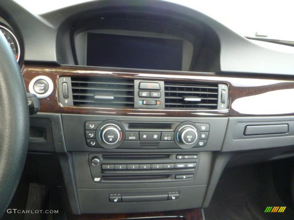 2008 BMW 3 Series 335i Sedan Controls Photo #48988340