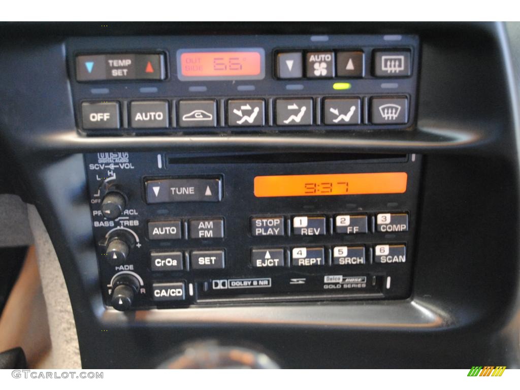 1996 Chevrolet Corvette Coupe Controls Photo #48989693