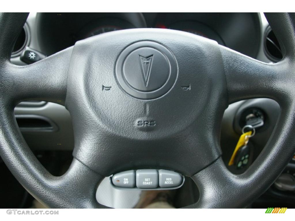2002 Pontiac Grand Am SE Sedan Dark Pewter Steering Wheel Photo #48989975